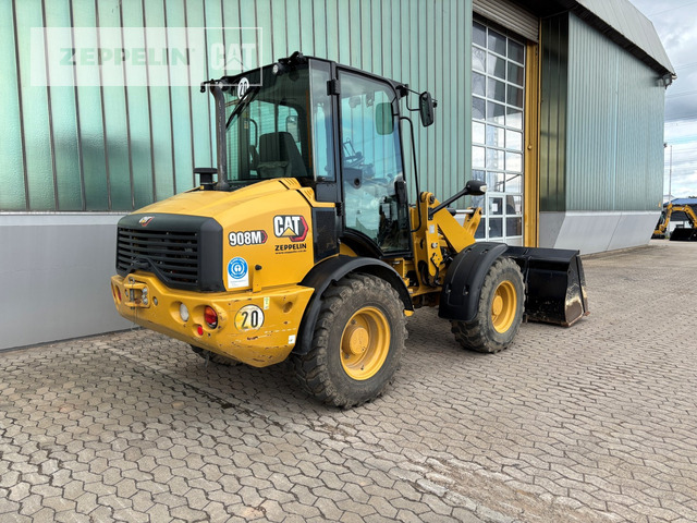 Cat 908M - Utovarivač na kotačima: slika Cat 908M - Utovarivač na kotačima Cat 908M - Utovarivač na kotačima: slika Cat 908M - Utovarivač na kotačima