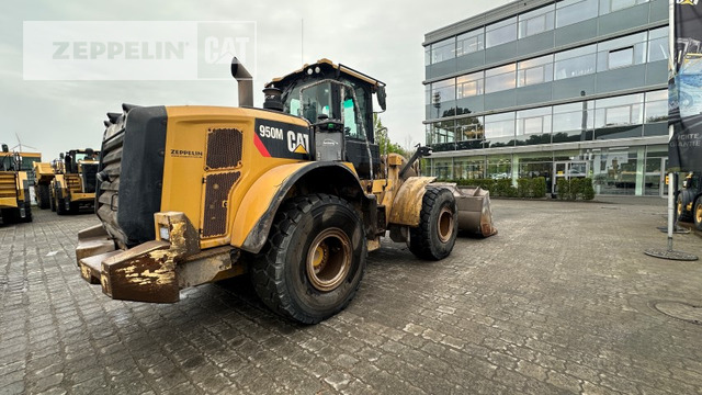 Cat 950M - Utovarivač na kotačima: slika Cat 950M - Utovarivač na kotačima Cat 950M - Utovarivač na kotačima: slika Cat 950M - Utovarivač na kotačima