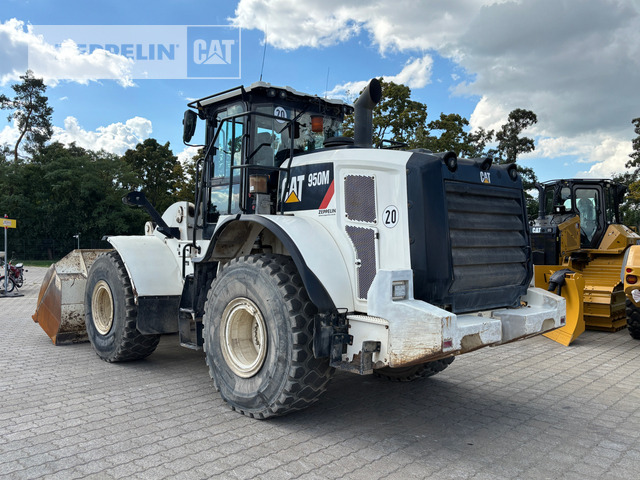 Cat 950M - Utovarivač na kotačima: slika Cat 950M - Utovarivač na kotačima Cat 950M - Utovarivač na kotačima: slika Cat 950M - Utovarivač na kotačima