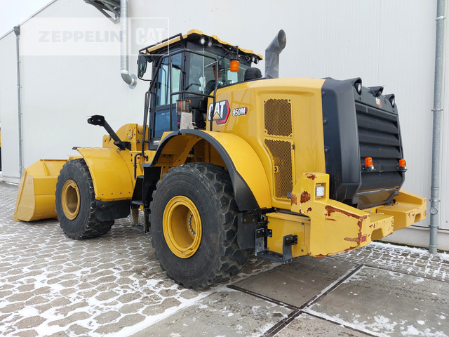 Cat 950M - Utovarivač na kotačima: slika Cat 950M - Utovarivač na kotačima Cat 950M - Utovarivač na kotačima: slika Cat 950M - Utovarivač na kotačima