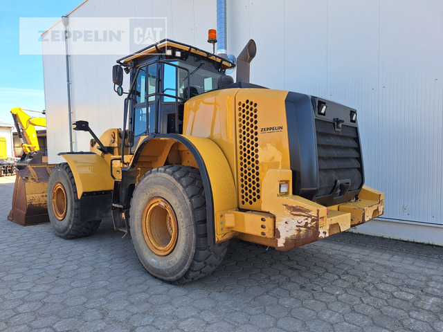 Cat 962K - Utovarivač na kotačima: slika Cat 962K - Utovarivač na kotačima Cat 962K - Utovarivač na kotačima: slika Cat 962K - Utovarivač na kotačima