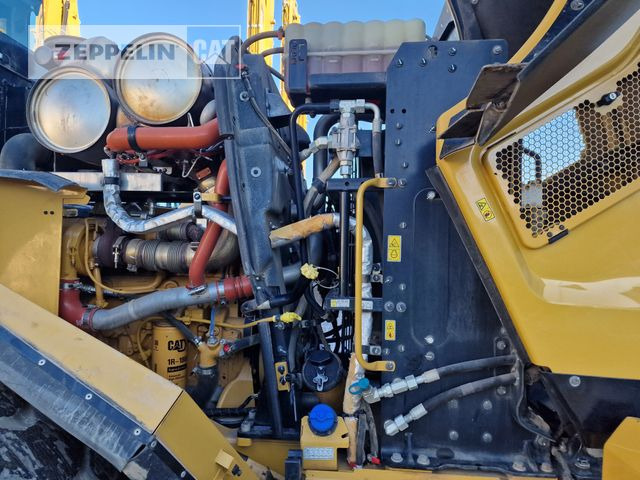 Zakup Cat 966M Cat 966M: slika Zakup Cat 966M Cat 966M