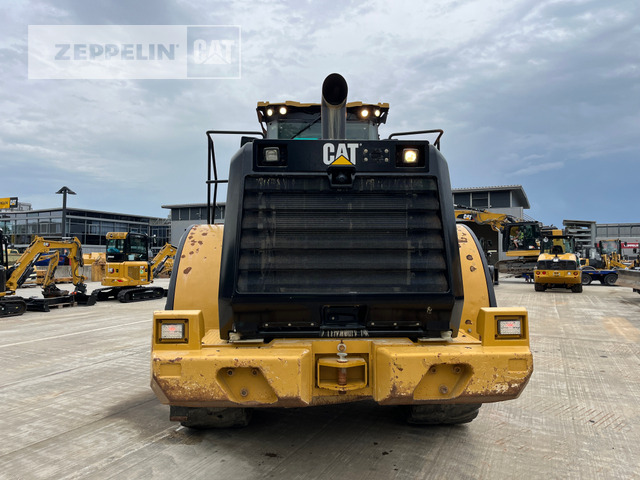 Cat 966M - Utovarivač na kotačima: slika Cat 966M - Utovarivač na kotačima Cat 966M - Utovarivač na kotačima: slika Cat 966M - Utovarivač na kotačima