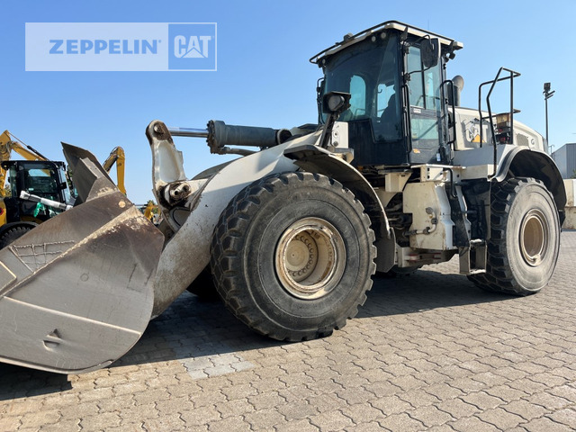 Cat 972MXE - Utovarivač na kotačima: slika Cat 972MXE - Utovarivač na kotačima Cat 972MXE - Utovarivač na kotačima: slika Cat 972MXE - Utovarivač na kotačima