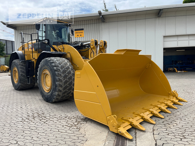 Zakup Cat 982M Cat 982M: slika Zakup Cat 982M Cat 982M