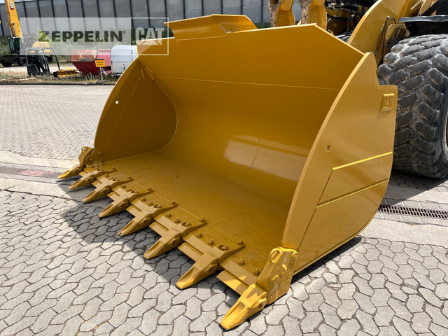 Zakup Cat 982M Cat 982M: slika Zakup Cat 982M Cat 982M