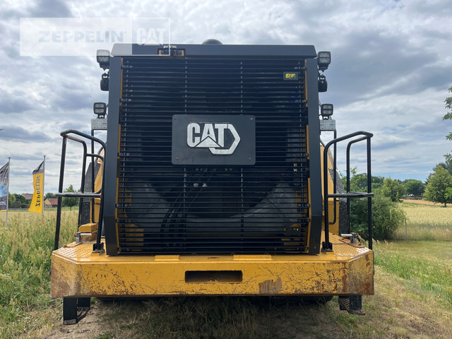 Cat 988KXE - Utovarivač na kotačima: slika Cat 988KXE - Utovarivač na kotačima Cat 988KXE - Utovarivač na kotačima: slika Cat 988KXE - Utovarivač na kotačima