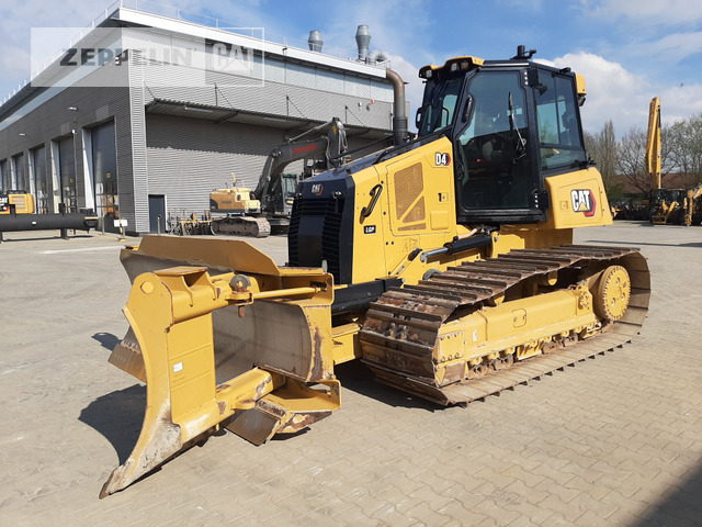 Cat D4-16A - Buldožer: slika Cat D4-16A - Buldožer Cat D4-16A - Buldožer: slika Cat D4-16A - Buldožer