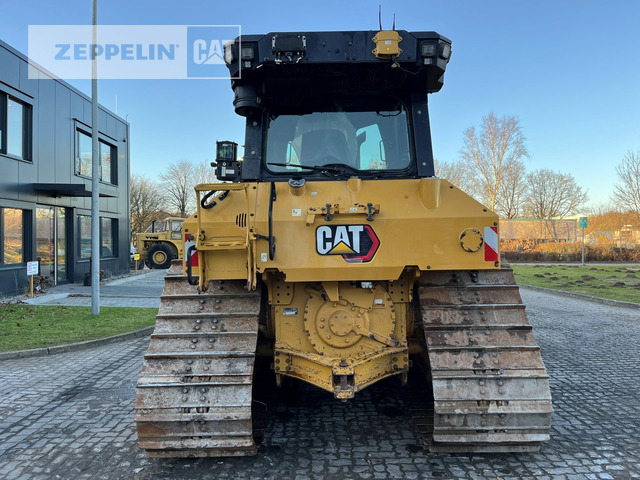Cat D5 - Buldožer: slika Cat D5 - Buldožer Cat D5 - Buldožer: slika Cat D5 - Buldožer