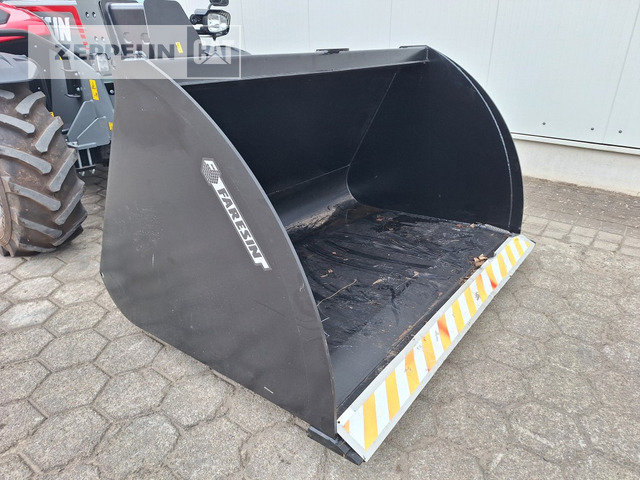 Faresin 7.32 - Teleskopski rukovatelj: slika Faresin 7.32 - Teleskopski rukovatelj Faresin 7.32 - Teleskopski rukovatelj: slika Faresin 7.32 - Teleskopski rukovatelj