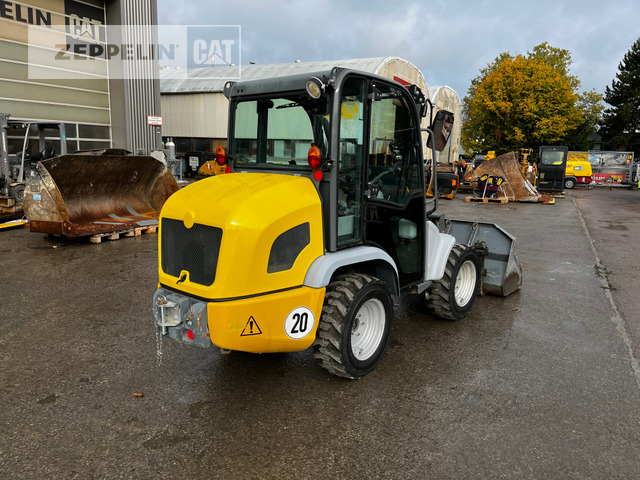 Kramer 5035 - Utovarivač na kotačima: slika Kramer 5035 - Utovarivač na kotačima Kramer 5035 - Utovarivač na kotačima: slika Kramer 5035 - Utovarivač na kotačima