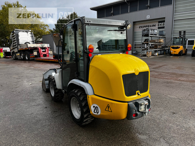 Kramer 5035 - Utovarivač na kotačima: slika Kramer 5035 - Utovarivač na kotačima Kramer 5035 - Utovarivač na kotačima: slika Kramer 5035 - Utovarivač na kotačima