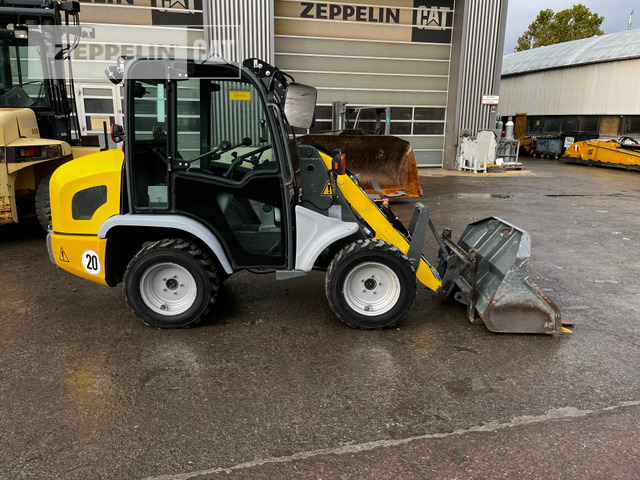 Kramer 5035 - Utovarivač na kotačima: slika Kramer 5035 - Utovarivač na kotačima Kramer 5035 - Utovarivač na kotačima: slika Kramer 5035 - Utovarivač na kotačima