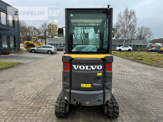 Volvo EC20E - Mini bager: slika Volvo EC20E - Mini bager Volvo EC20E - Mini bager: slika Volvo EC20E - Mini bager