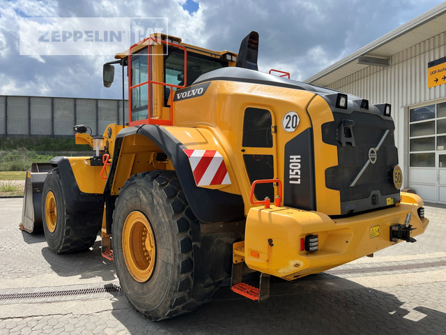 Volvo L150H - Utovarivač na kotačima: slika Volvo L150H - Utovarivač na kotačima Volvo L150H - Utovarivač na kotačima: slika Volvo L150H - Utovarivač na kotačima