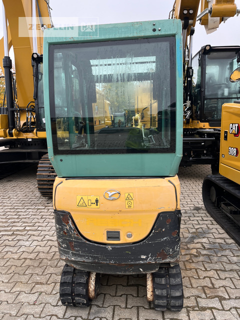 Yanmar SV15 - Mini bager: slika Yanmar SV15 - Mini bager Yanmar SV15 - Mini bager: slika Yanmar SV15 - Mini bager