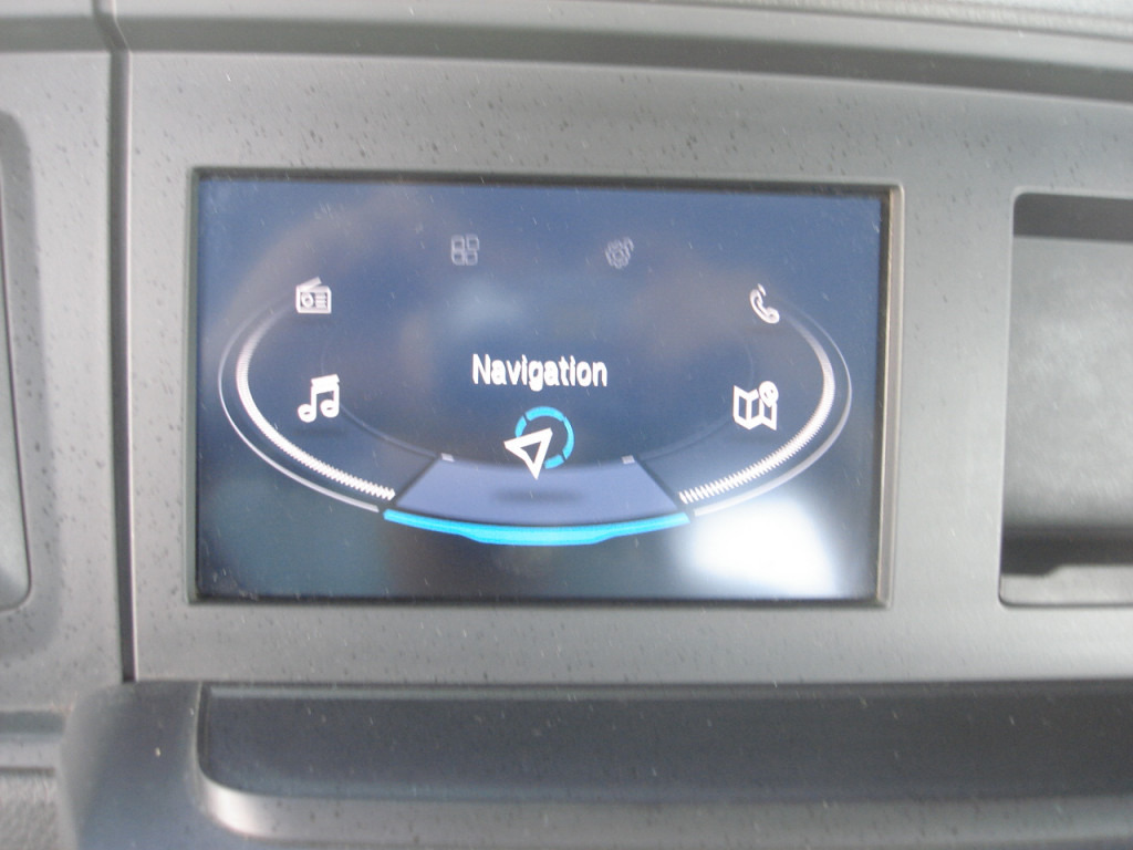 MAN TG-M 15.250 BL Abrollkipper - Kamion s kukastom dizalicom: slika MAN TG-M 15.250 BL Abrollkipper - Kamion s kukastom dizalicom MAN TG-M 15.250 BL Abrollkipper - Kamion s kukastom dizalicom: slika MAN TG-M 15.250 BL Abrollkipper - Kamion s kukastom dizalicom