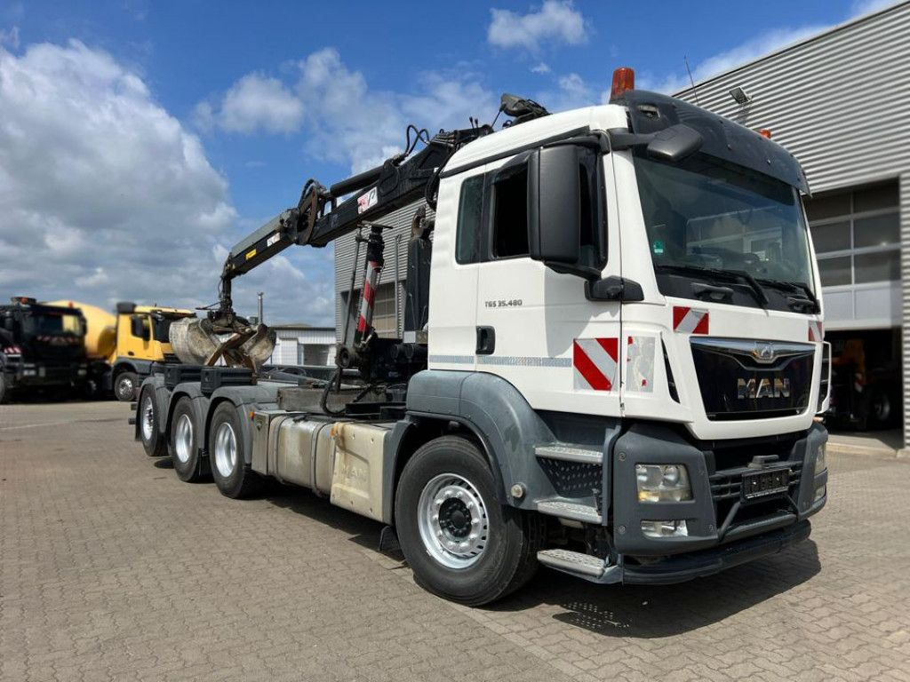MAN TG-S 35.480 8x4 BL Abrollkipper mit Kran Penz-15 - Kamion s kranom: slika MAN TG-S 35.480 8x4 BL Abrollkipper mit Kran Penz-15 - Kamion s kranom MAN TG-S 35.480 8x4 BL Abrollkipper mit Kran Penz-15 - Kamion s kranom: slika MAN TG-S 35.480 8x4 BL Abrollkipper mit Kran Penz-15 - Kamion s kranom
