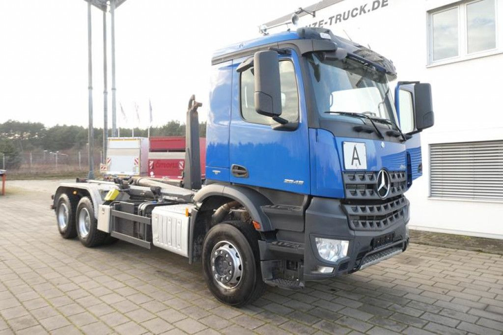 Mercedes-Benz Arocs 2645 K 6x4 Abrollkipper Meiller deutsch to - Kamion s kukastom dizalicom: slika Mercedes-Benz Arocs 2645 K 6x4 Abrollkipper Meiller deutsch to - Kamion s kukastom dizalicom Mercedes-Benz Arocs 2645 K 6x4 Abrollkipper Meiller deutsch to - Kamion s kukastom dizalicom: slika Mercedes-Benz Arocs 2645 K 6x4 Abrollkipper Meiller deutsch to - Kamion s kukastom dizalicom