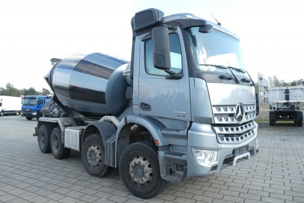 Automješalica Mercedes-Benz Arocs 3236 8x4 Betonmischer deutsch 180TKM Liebh: slika Automješalica Mercedes-Benz Arocs 3236 8x4 Betonmischer deutsch 180TKM Liebh