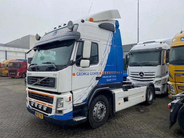 Volvo FM 400 globetrotter trekker - Tegljač: slika Volvo FM 400 globetrotter trekker - Tegljač Volvo FM 400 globetrotter trekker - Tegljač: slika Volvo FM 400 globetrotter trekker - Tegljač