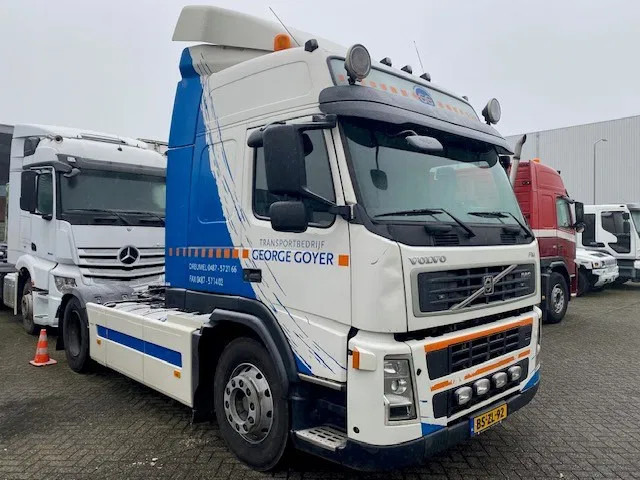Volvo FM 400 globetrotter trekker - Tegljač: slika Volvo FM 400 globetrotter trekker - Tegljač Volvo FM 400 globetrotter trekker - Tegljač: slika Volvo FM 400 globetrotter trekker - Tegljač