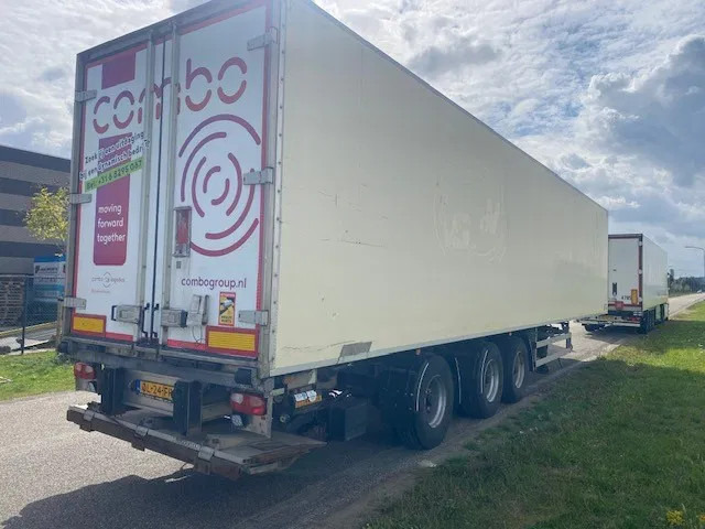 Van Eck koelvries 3 asser stuuras,met carrier vector koelmotor, apk gekeurd - Poluprikolica hladnjača: slika Van Eck koelvries 3 asser stuuras,met carrier vector koelmotor, apk gekeurd - Poluprikolica hladnjača Van Eck koelvries 3 asser stuuras,met carrier vector koelmotor, apk gekeurd - Poluprikolica hladnjača: slika Van Eck koelvries 3 asser stuuras,met carrier vector koelmotor, apk gekeurd - Poluprikolica hladnjača