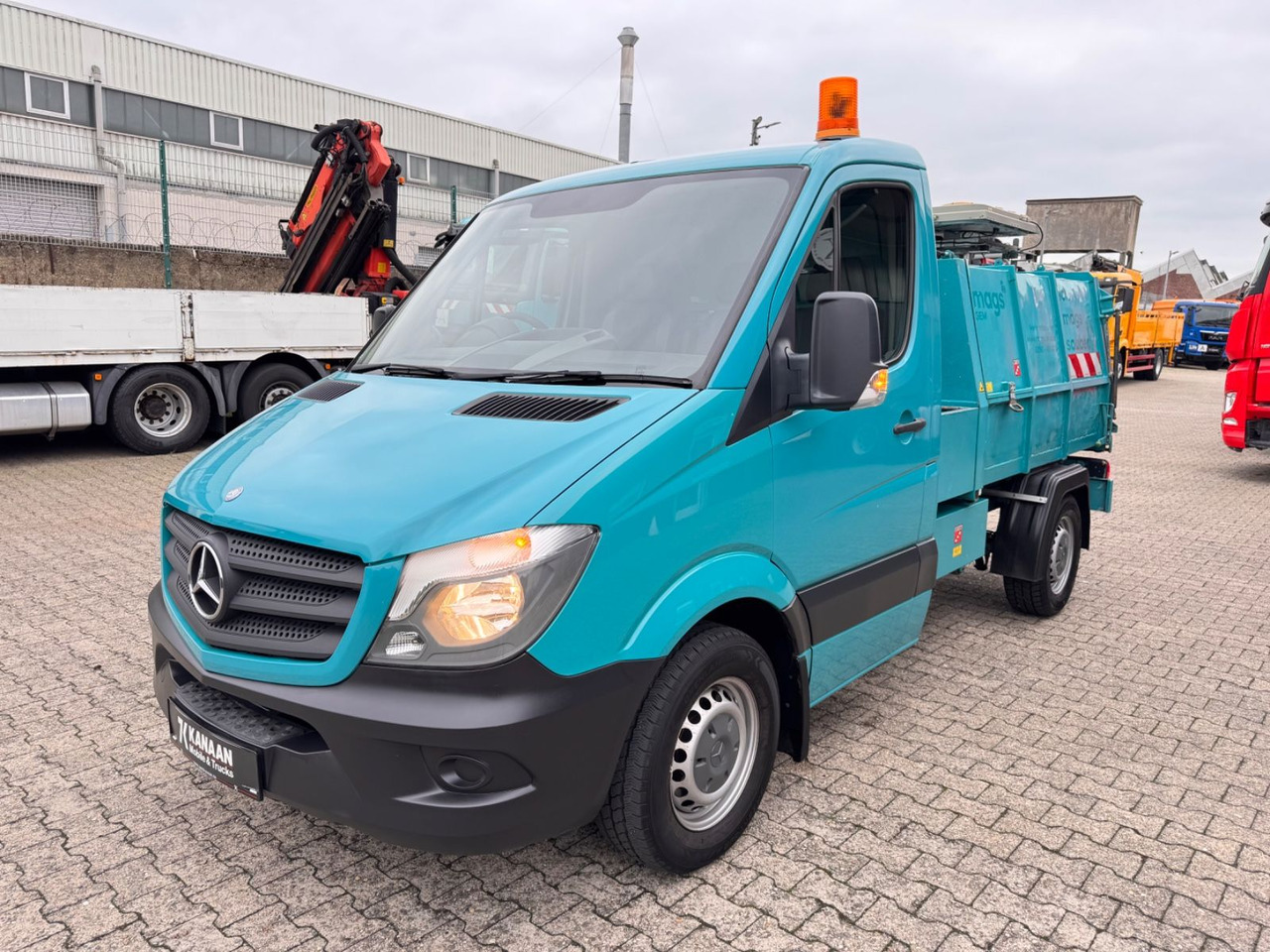 Mercedes-Benz 313 CDI Sprinter II Bertsche Müllwagen Tafel - Dostavno vozilo: slika Mercedes-Benz 313 CDI Sprinter II Bertsche Müllwagen Tafel - Dostavno vozilo Mercedes-Benz 313 CDI Sprinter II Bertsche Müllwagen Tafel - Dostavno vozilo: slika Mercedes-Benz 313 CDI Sprinter II Bertsche Müllwagen Tafel - Dostavno vozilo