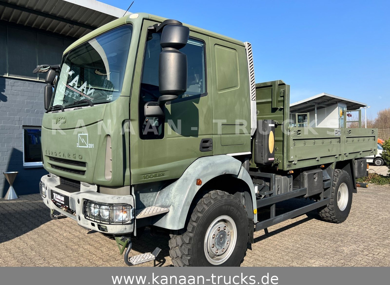 Iveco ML100E22WM-BW 4x4 Miltär Camper Exped 8.670Km - Kamion s otvorenim sandukom: slika Iveco ML100E22WM-BW 4x4 Miltär Camper Exped 8.670Km - Kamion s otvorenim sandukom Iveco ML100E22WM-BW 4x4 Miltär Camper Exped 8.670Km - Kamion s otvorenim sandukom: slika Iveco ML100E22WM-BW 4x4 Miltär Camper Exped 8.670Km - Kamion s otvorenim sandukom