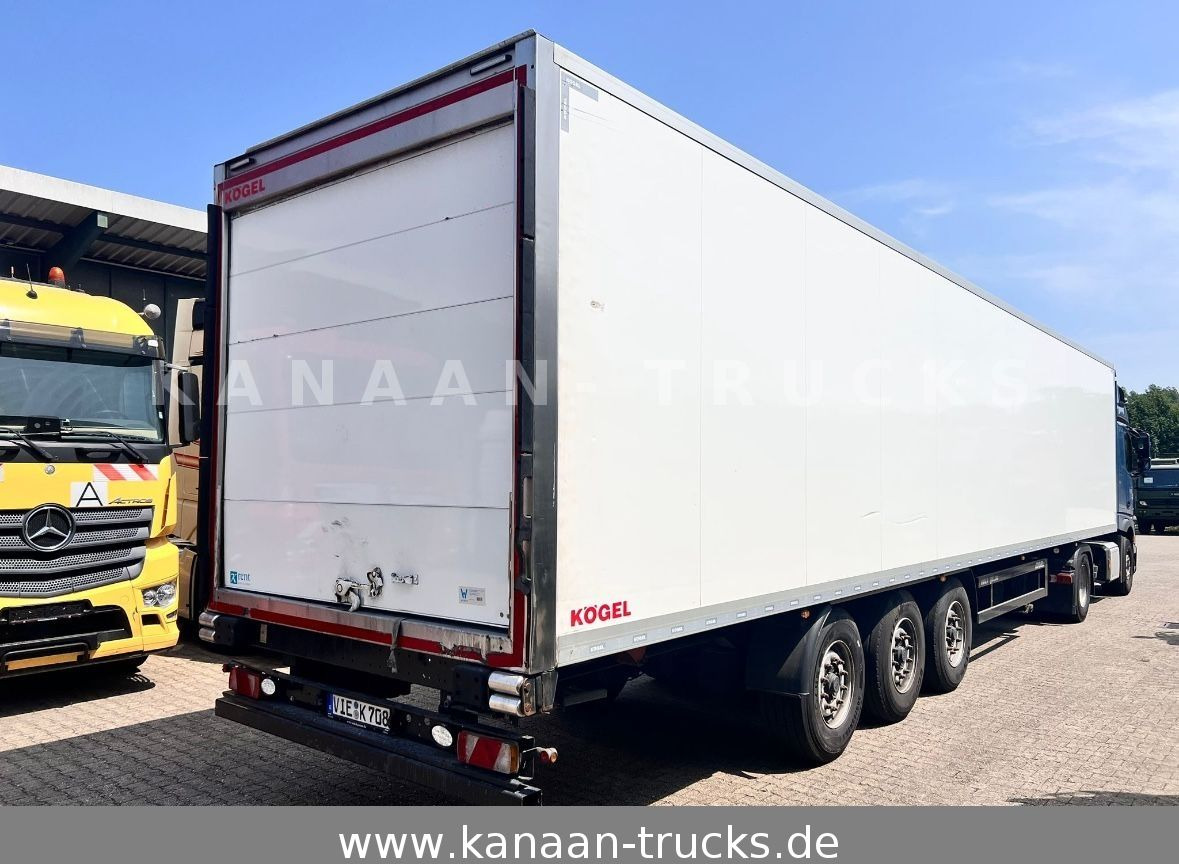 Kögel S24-4 Kühlkoffer CarrierVector1550 Rolltor Lenk - Poluprikolica sa zatvorenim sandukom: slika Kögel S24-4 Kühlkoffer CarrierVector1550 Rolltor Lenk - Poluprikolica sa zatvorenim sandukom Kögel S24-4 Kühlkoffer CarrierVector1550 Rolltor Lenk - Poluprikolica sa zatvorenim sandukom: slika Kögel S24-4 Kühlkoffer CarrierVector1550 Rolltor Lenk - Poluprikolica sa zatvorenim sandukom