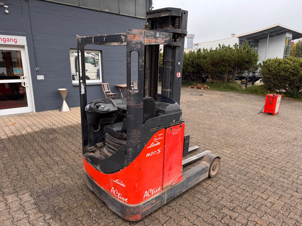 Linde R 20 S Active 5.40 höhe 2t - Regalni viličar: slika Linde R 20 S Active 5.40 höhe 2t - Regalni viličar Linde R 20 S Active 5.40 höhe 2t - Regalni viličar: slika Linde R 20 S Active 5.40 höhe 2t - Regalni viličar
