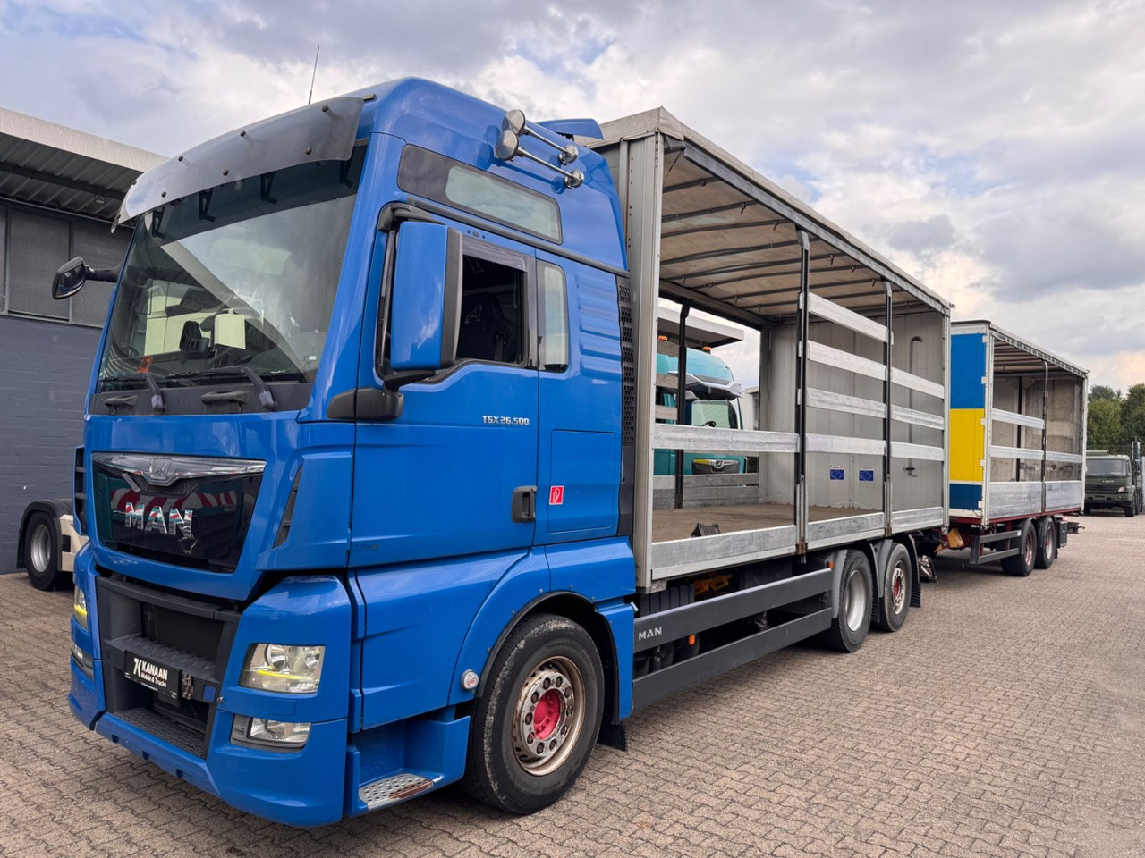MAN 26.500 TGX+Anh LBW Euro6 Lift/Lenkachse - Kamion s ceradom: slika MAN 26.500 TGX+Anh LBW Euro6 Lift/Lenkachse - Kamion s ceradom MAN 26.500 TGX+Anh LBW Euro6 Lift/Lenkachse - Kamion s ceradom: slika MAN 26.500 TGX+Anh LBW Euro6 Lift/Lenkachse - Kamion s ceradom