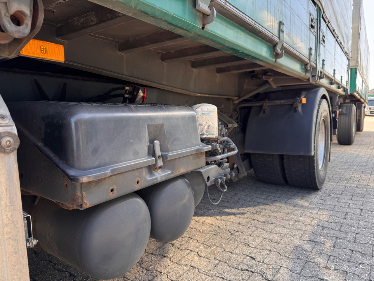 Zakup  Mercedes-Benz 1844 Actros MP3 3-SeitenKipper Getreide Pritsche Mercedes-Benz 1844 Actros MP3 3-SeitenKipper Getreide Pritsche: slika Zakup  Mercedes-Benz 1844 Actros MP3 3-SeitenKipper Getreide Pritsche Mercedes-Benz 1844 Actros MP3 3-SeitenKipper Getreide Pritsche