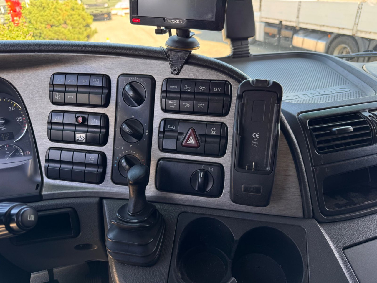 Zakup  Mercedes-Benz 1844 Actros MP3 3-SeitenKipper Getreide Pritsche Mercedes-Benz 1844 Actros MP3 3-SeitenKipper Getreide Pritsche: slika Zakup  Mercedes-Benz 1844 Actros MP3 3-SeitenKipper Getreide Pritsche Mercedes-Benz 1844 Actros MP3 3-SeitenKipper Getreide Pritsche