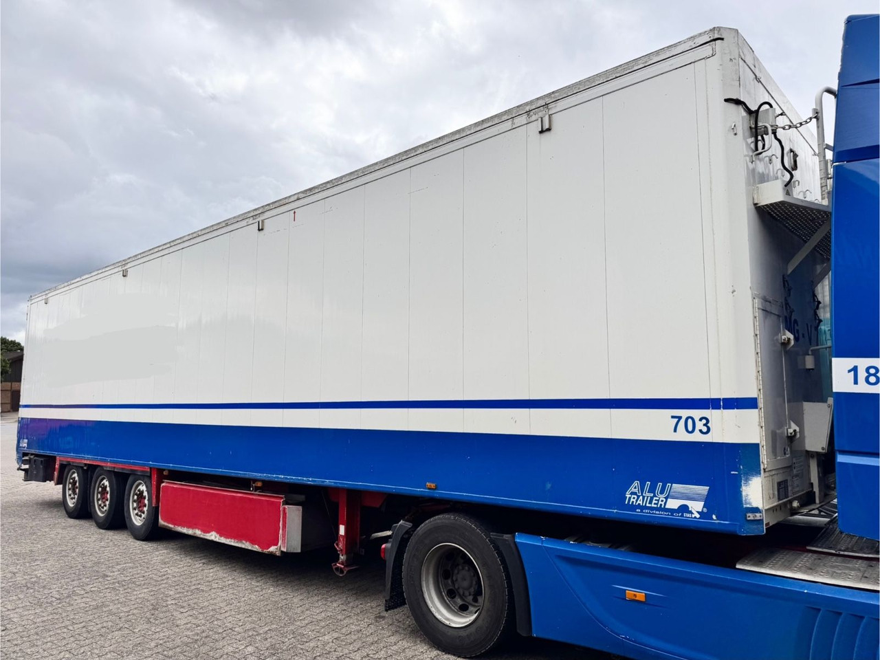 Stas S300 ZX Walkingfloor 3 x Vorhanden TÜV NEU - Poluprikolica s pokretnim podom: slika Stas S300 ZX Walkingfloor 3 x Vorhanden TÜV NEU - Poluprikolica s pokretnim podom Stas S300 ZX Walkingfloor 3 x Vorhanden TÜV NEU - Poluprikolica s pokretnim podom: slika Stas S300 ZX Walkingfloor 3 x Vorhanden TÜV NEU - Poluprikolica s pokretnim podom