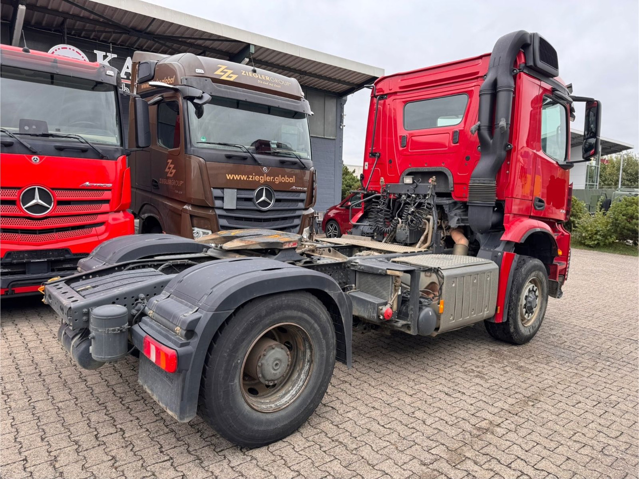 Mercedes-Benz 1848 Arocs 4 HAD 4x4 Kipphydraulik TÜV Neu - Tegljač: slika Mercedes-Benz 1848 Arocs 4 HAD 4x4 Kipphydraulik TÜV Neu - Tegljač Mercedes-Benz 1848 Arocs 4 HAD 4x4 Kipphydraulik TÜV Neu - Tegljač: slika Mercedes-Benz 1848 Arocs 4 HAD 4x4 Kipphydraulik TÜV Neu - Tegljač