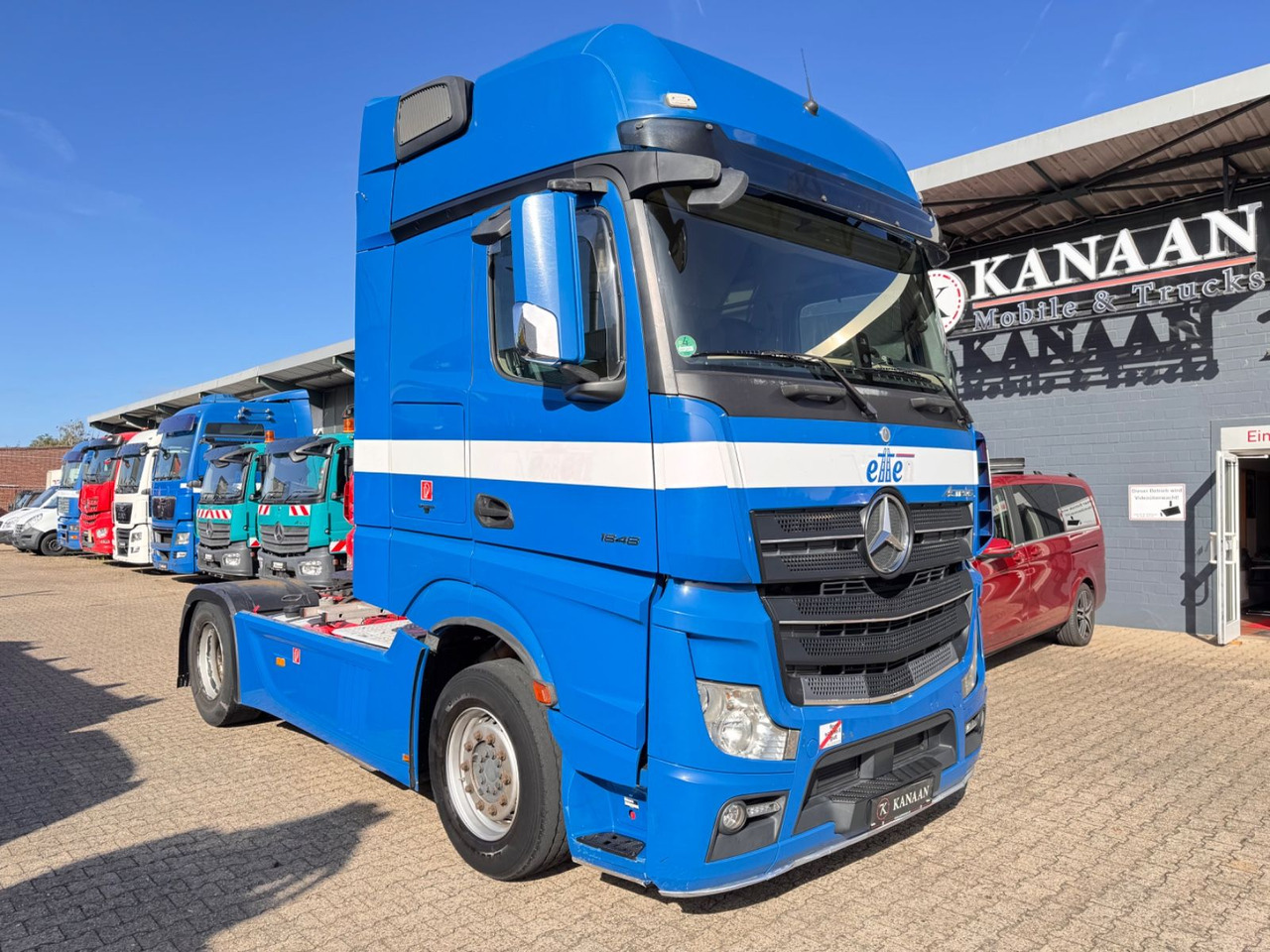 Mercedes-Benz 1848 LL Actros GIGA Hydra Walkingfloor/ Kipper - Tegljač: slika Mercedes-Benz 1848 LL Actros GIGA Hydra Walkingfloor/ Kipper - Tegljač Mercedes-Benz 1848 LL Actros GIGA Hydra Walkingfloor/ Kipper - Tegljač: slika Mercedes-Benz 1848 LL Actros GIGA Hydra Walkingfloor/ Kipper - Tegljač