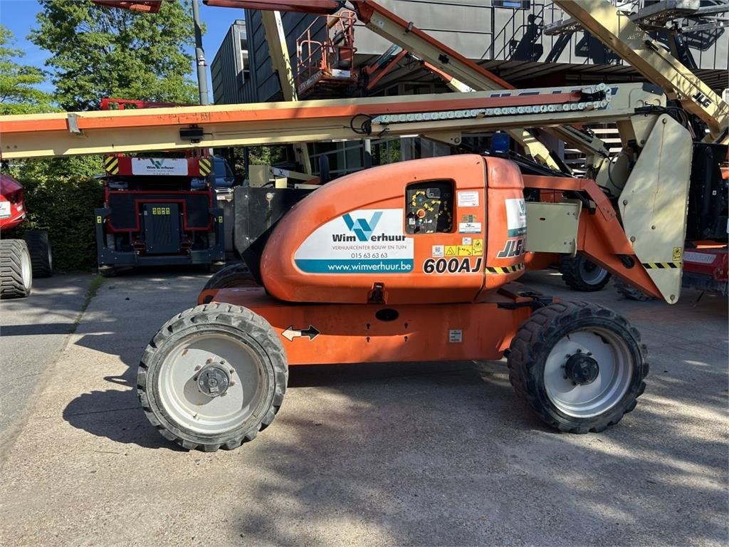 JLG 600 AJ (3218)  - Zglobni krak: slika JLG 600 AJ (3218)  - Zglobni krak JLG 600 AJ (3218)  - Zglobni krak: slika JLG 600 AJ (3218)  - Zglobni krak