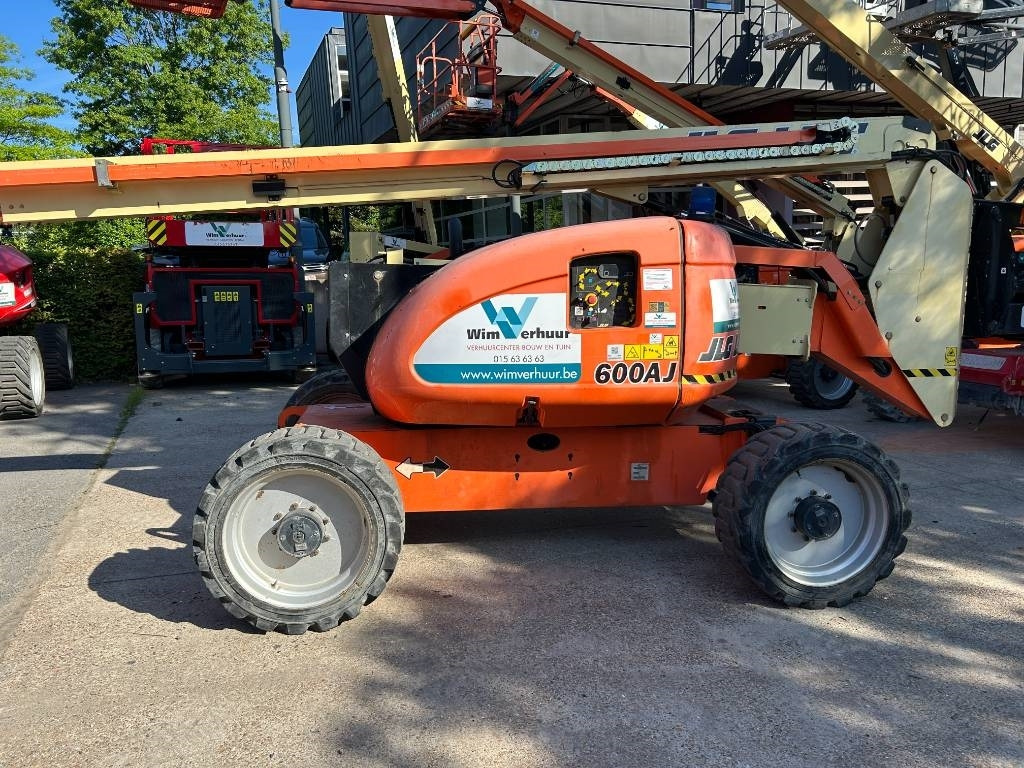 JLG 600 AJ - Zglobni krak: slika JLG 600 AJ - Zglobni krak JLG 600 AJ - Zglobni krak: slika JLG 600 AJ - Zglobni krak