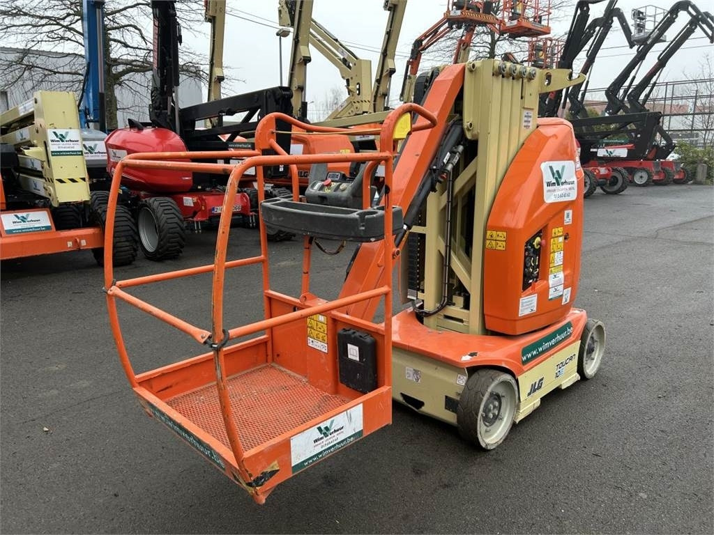 JLG Toucan 10E (7356) - Platforma za podizanje stupa u okomitom položaju: slika JLG Toucan 10E (7356) - Platforma za podizanje stupa u okomitom položaju JLG Toucan 10E (7356) - Platforma za podizanje stupa u okomitom položaju: slika JLG Toucan 10E (7356) - Platforma za podizanje stupa u okomitom položaju