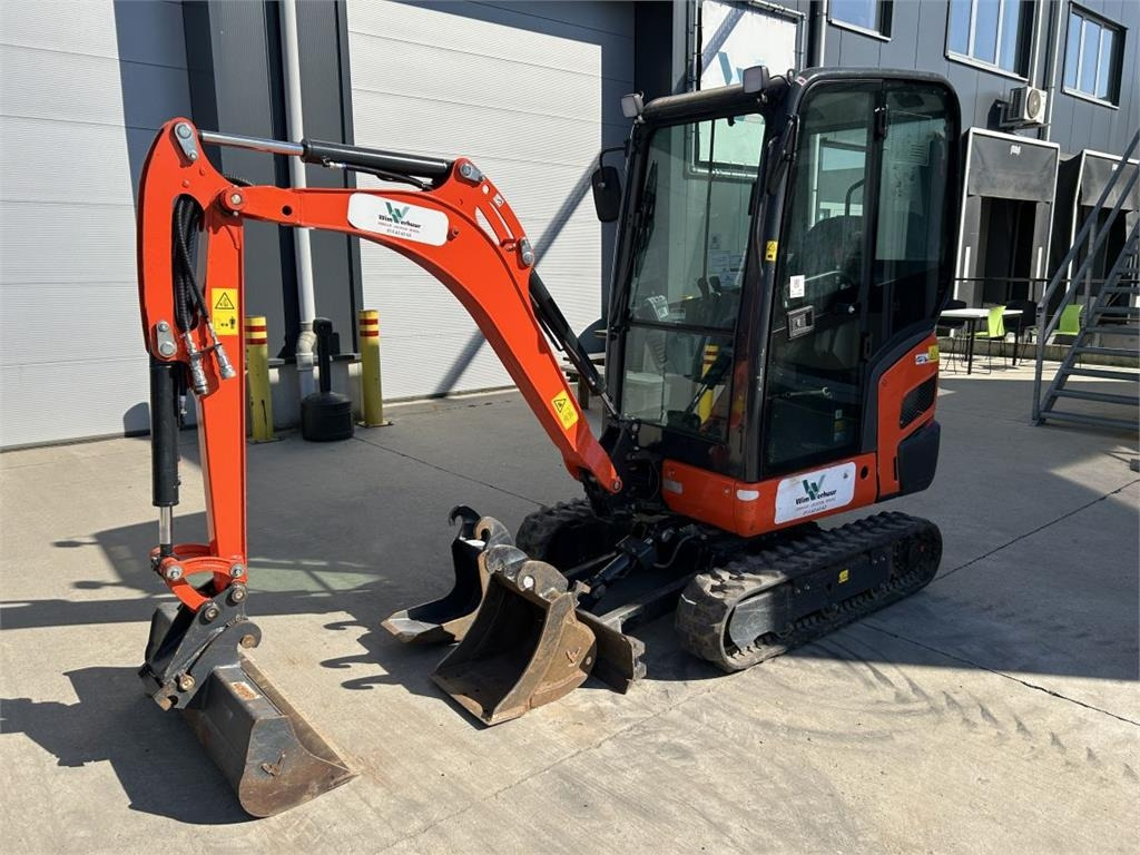 Kubota KX019-4 HI (9417) - Mini bager: slika Kubota KX019-4 HI (9417) - Mini bager Kubota KX019-4 HI (9417) - Mini bager: slika Kubota KX019-4 HI (9417) - Mini bager