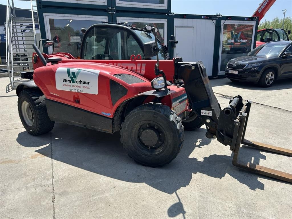 Manitou MT625 H (5419) - Teleskopski rukovatelj: slika Manitou MT625 H (5419) - Teleskopski rukovatelj Manitou MT625 H (5419) - Teleskopski rukovatelj: slika Manitou MT625 H (5419) - Teleskopski rukovatelj