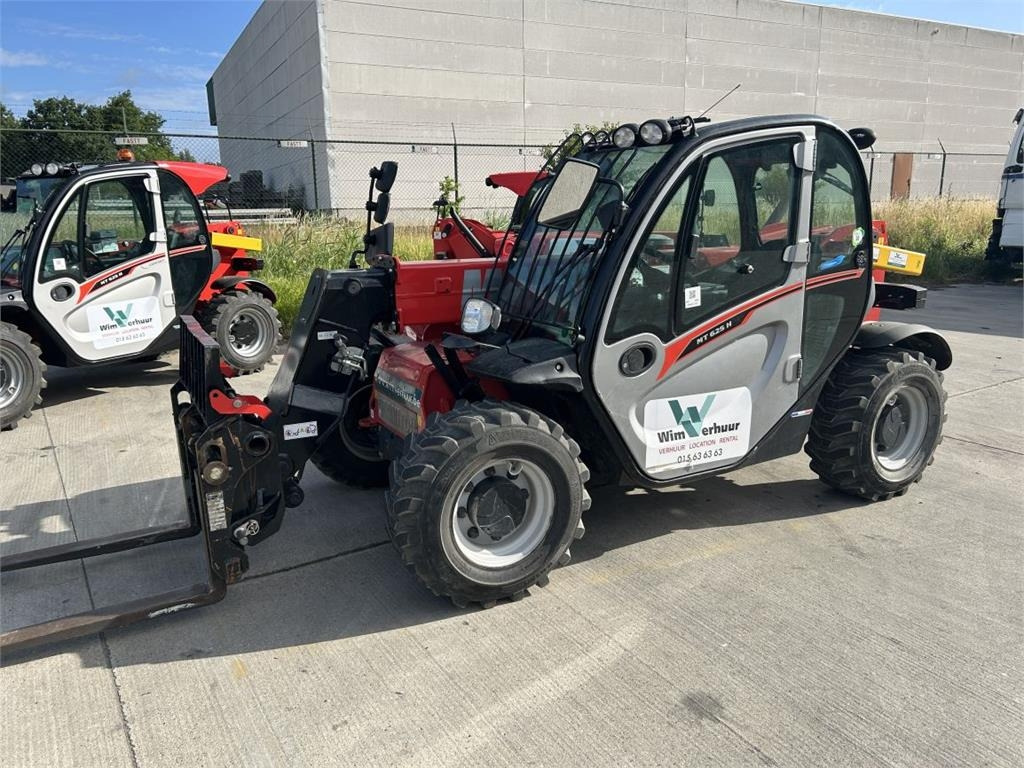Manitou MT625 H (9184) - Teleskopski rukovatelj: slika Manitou MT625 H (9184) - Teleskopski rukovatelj Manitou MT625 H (9184) - Teleskopski rukovatelj: slika Manitou MT625 H (9184) - Teleskopski rukovatelj