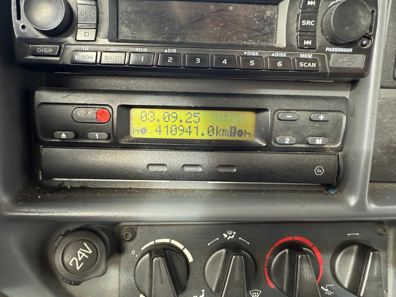 Gradski autobus Iveco Irisbus Crossway LE SFR 152 *10,79 m*100 km/h): slika Gradski autobus Iveco Irisbus Crossway LE SFR 152 *10,79 m*100 km/h) Gradski autobus Iveco Irisbus Crossway LE SFR 152 *10,79 m*100 km/h): slika Gradski autobus Iveco Irisbus Crossway LE SFR 152 *10,79 m*100 km/h)