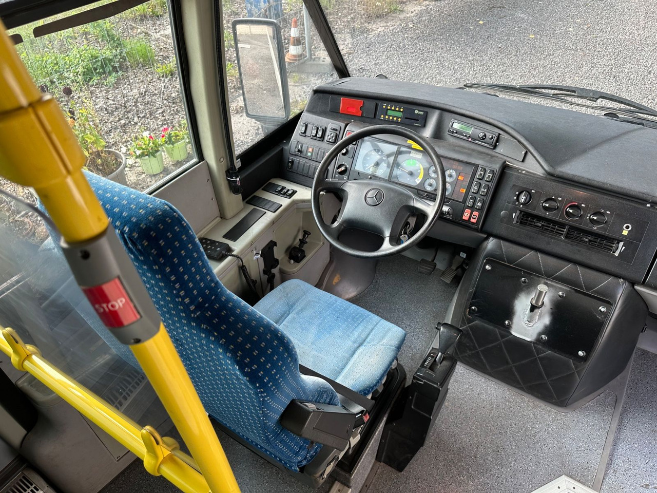 Mercedes-Benz O818 D TeamstarCity (AC*wenig km*Euro 5) Rapido - Minibus, Putnički kombi: slika Mercedes-Benz O818 D TeamstarCity (AC*wenig km*Euro 5) Rapido - Minibus, Putnički kombi Mercedes-Benz O818 D TeamstarCity (AC*wenig km*Euro 5) Rapido - Minibus, Putnički kombi: slika Mercedes-Benz O818 D TeamstarCity (AC*wenig km*Euro 5) Rapido - Minibus, Putnički kombi