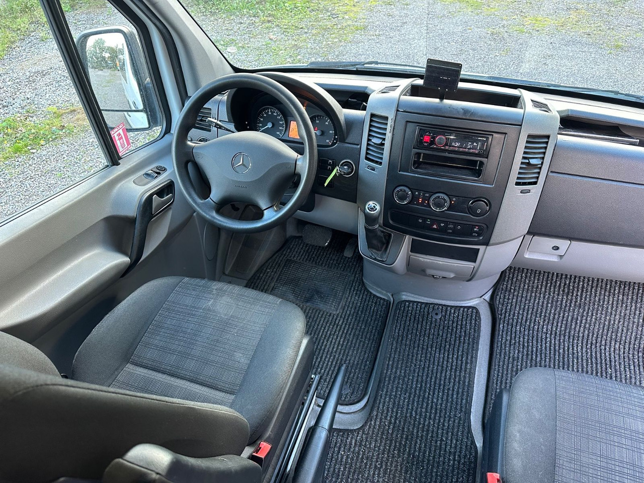 Mercedes-Benz Sprinter 316 CDi (wenig Km*Motor Neu) - Minibus, Putnički kombi: slika Mercedes-Benz Sprinter 316 CDi (wenig Km*Motor Neu) - Minibus, Putnički kombi Mercedes-Benz Sprinter 316 CDi (wenig Km*Motor Neu) - Minibus, Putnički kombi: slika Mercedes-Benz Sprinter 316 CDi (wenig Km*Motor Neu) - Minibus, Putnički kombi