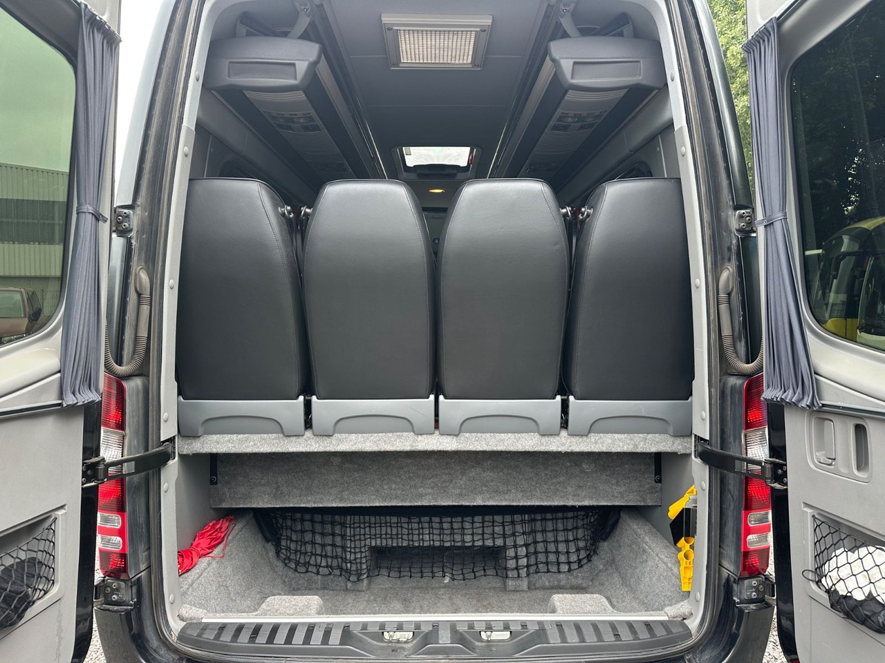 Mercedes-Benz Sprinter 519 CDi (Euro 6*Leder Sitze) - Minibus, Putnički kombi: slika Mercedes-Benz Sprinter 519 CDi (Euro 6*Leder Sitze) - Minibus, Putnički kombi Mercedes-Benz Sprinter 519 CDi (Euro 6*Leder Sitze) - Minibus, Putnički kombi: slika Mercedes-Benz Sprinter 519 CDi (Euro 6*Leder Sitze) - Minibus, Putnički kombi