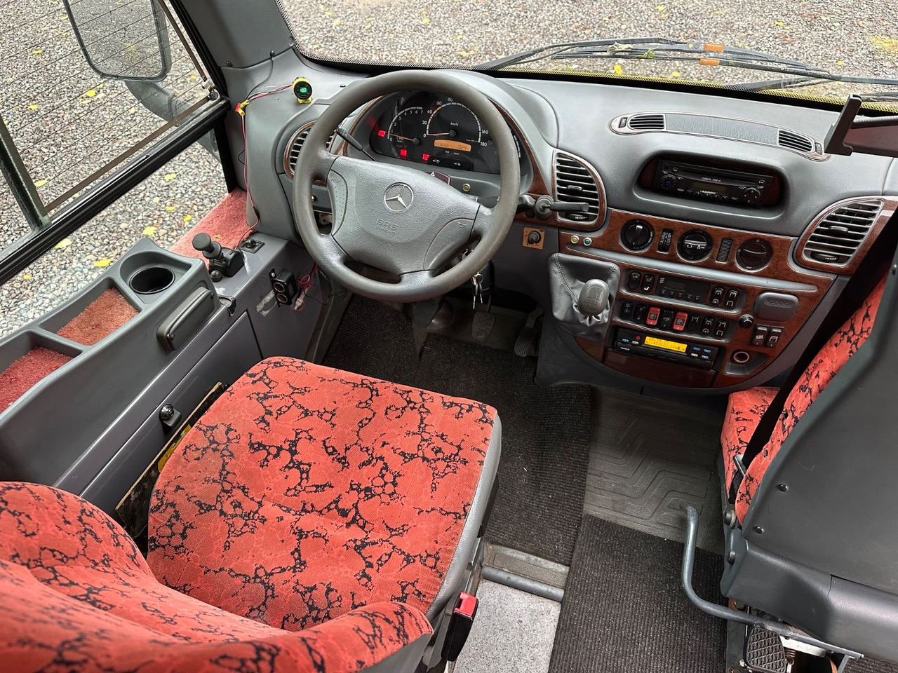 Mercedes-Benz Sprinter XL 616 CDi (DE*Klima*) - Minibus, Putnički kombi: slika Mercedes-Benz Sprinter XL 616 CDi (DE*Klima*) - Minibus, Putnički kombi Mercedes-Benz Sprinter XL 616 CDi (DE*Klima*) - Minibus, Putnički kombi: slika Mercedes-Benz Sprinter XL 616 CDi (DE*Klima*) - Minibus, Putnički kombi