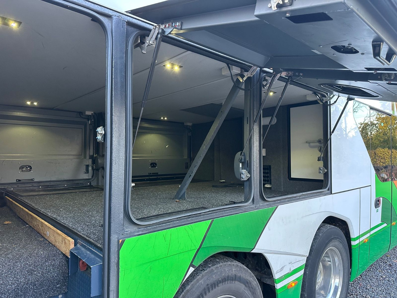 Neoplan P06 Skyliner L (78 Sitze*TOP*Panorama) - Autobus na kat: slika Neoplan P06 Skyliner L (78 Sitze*TOP*Panorama) - Autobus na kat Neoplan P06 Skyliner L (78 Sitze*TOP*Panorama) - Autobus na kat: slika Neoplan P06 Skyliner L (78 Sitze*TOP*Panorama) - Autobus na kat