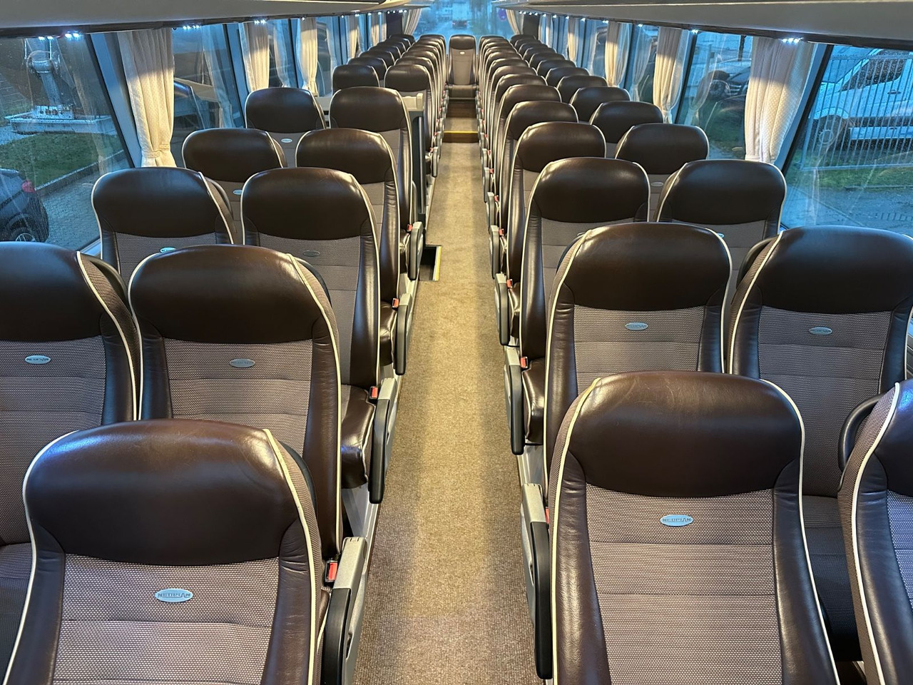 Neoplan P15 Cityliner Toterwinken Assist*EEV*57Sitze - Turistički autobus: slika Neoplan P15 Cityliner Toterwinken Assist*EEV*57Sitze - Turistički autobus Neoplan P15 Cityliner Toterwinken Assist*EEV*57Sitze - Turistički autobus: slika Neoplan P15 Cityliner Toterwinken Assist*EEV*57Sitze - Turistički autobus